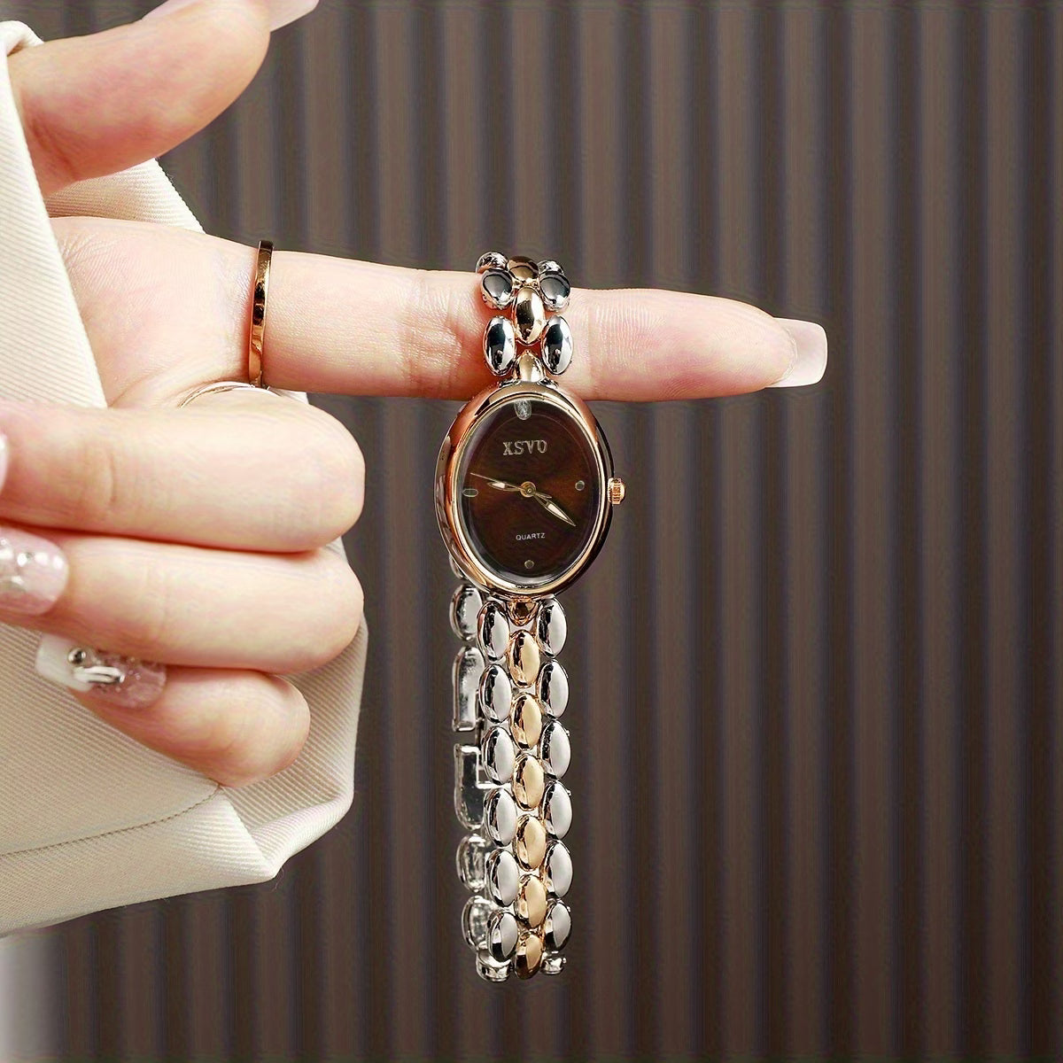 Women’s Oval Dial Watch | Stainless Steel Quartz Fashion Watch