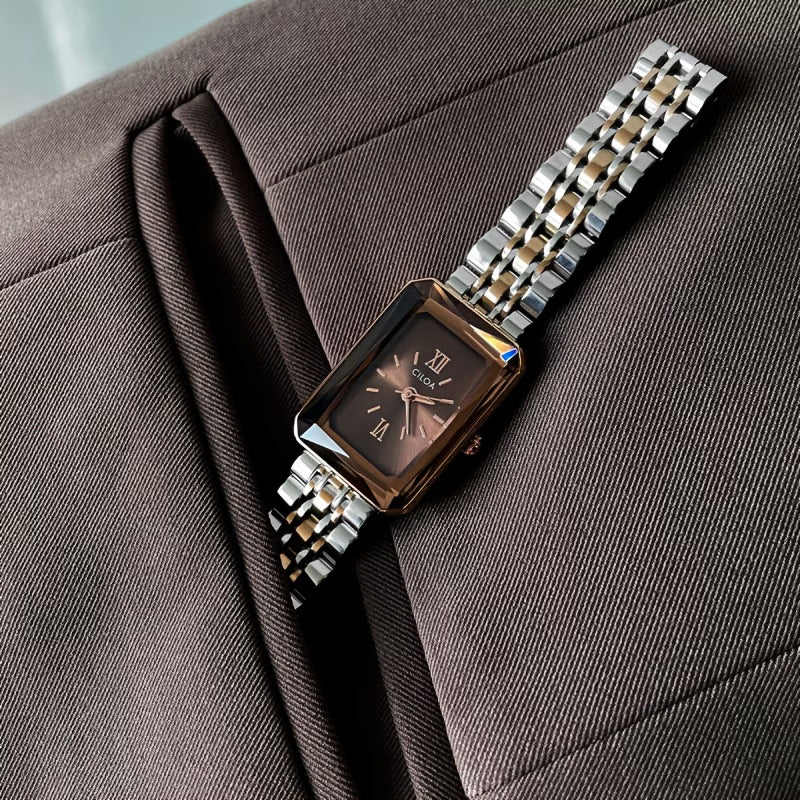 Elegant Square Dial Women’s Watch – Light Luxury Brown Strap Quartz Fashion Wristwatch