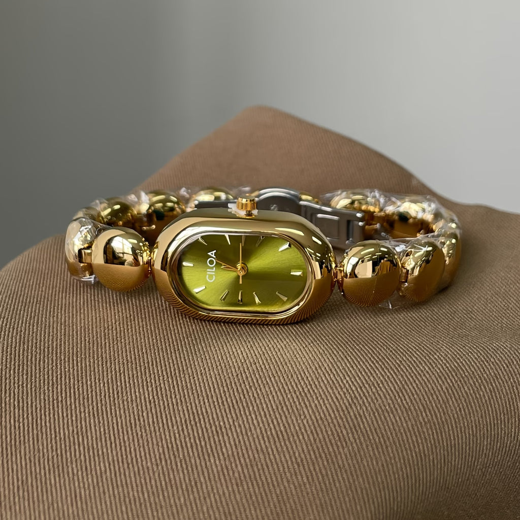 Elegant Women’s Light Green Dial Bracelet Watch – Luxury Quartz Fashion Wristwatch